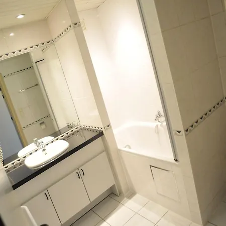 With Terrace, Cleaning Included *